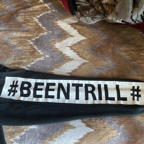#BEENTRILL# Men’s Black Joggers Size Small - Picture 8 of 8